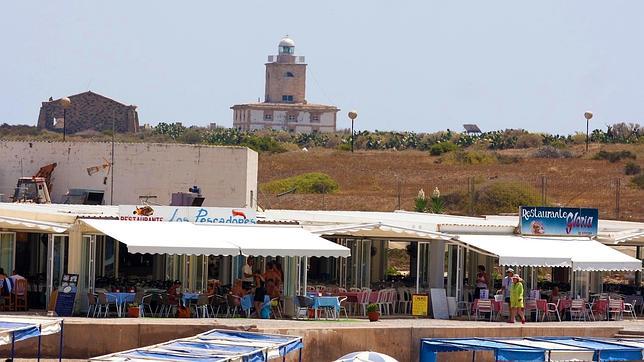 El Ayuntamiento alega contra el hotel en el Faro de Tabarca por su impacto