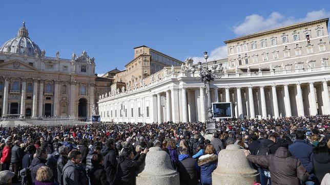 El Papa urge a los gobiernos a combatir la «herida vergonzosa» de la trata de personas