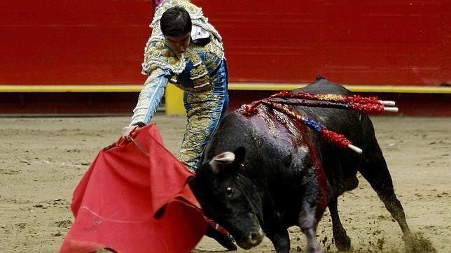 Miguel Ángel Perera borda el toreo bueno en la Feria de Medellín