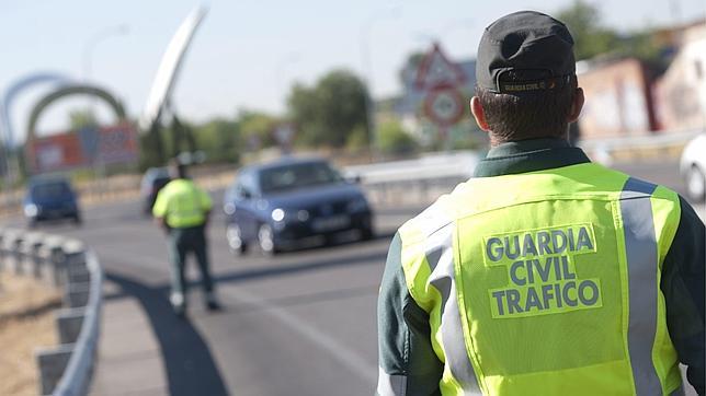 Sancionado un guardia civil por burlarse de los conductores a los que multaba