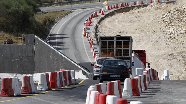 La Coruña destina 10 millones a la mejora de la red viaria provincial