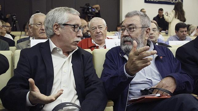 Ignacio Fernández Toxo, secretario general de Comisiones Obreras, y Cándido Méndez, secretario general de UGT