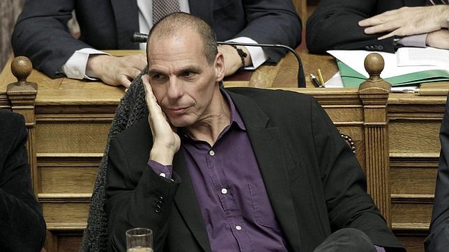 Yannis Varoufakis «no piensa dar marcha atrás» en el Eurogrupo del miércoles