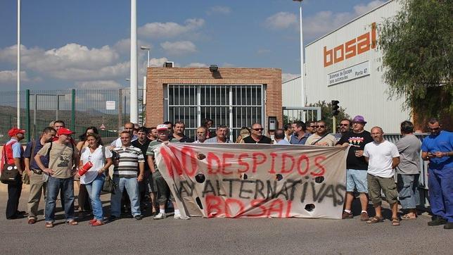 El drama de los 222 trabajadores de Bosal llega al Congreso