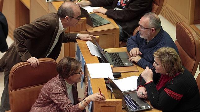 Alertan de que 450.000 gallegos no pueden pagar la factura de la luz