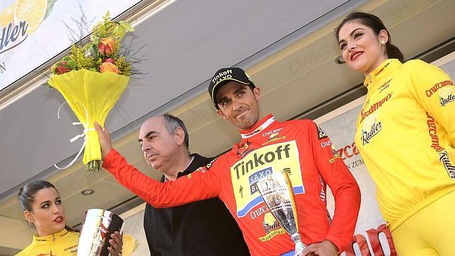Contador, líder de la Vuelta a Andalucía