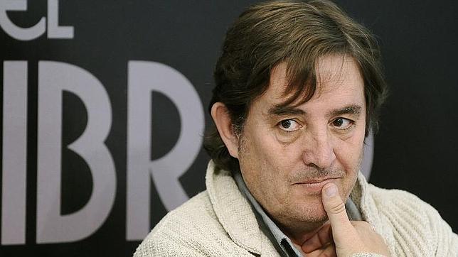 El poeta Luis García Montero, uno de los nombres para liderar lista de IU en Madrid