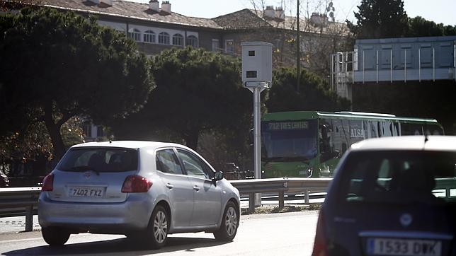 Todos los radares, incluidos los móviles, estarán visibles para el conductor