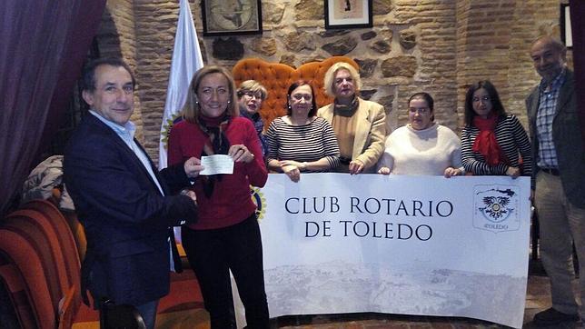 El Club Rotario, con el Banco de Alimentos de Nambroca