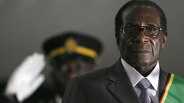 Los pantagruélicos cumpleaños de Mugabe