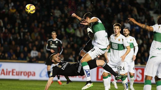 El golazo de chilena anulado a Benzema