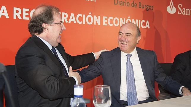 De Guindos augura cinco «buenos años» para la economía española pese a la inestabilidad política