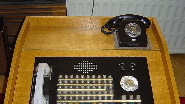Reaparece en Berlín el teléfono del jefe de la Stasi robado en 2008