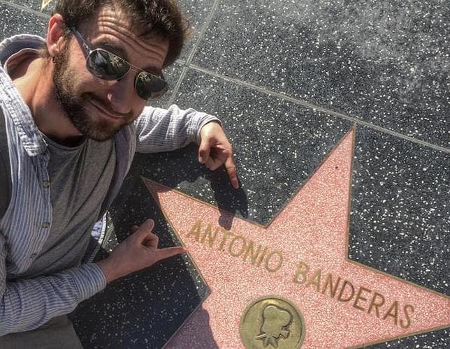 Dani Rovira: «Si me arrastro por el suelo sólo será por Antonio Banderas»