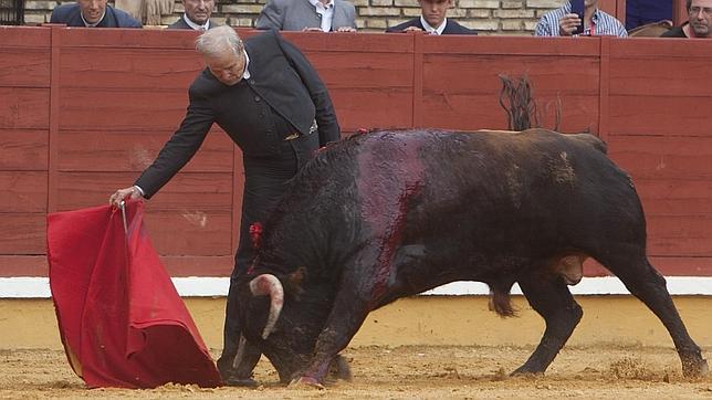 Gerardo Diego: «A El Cordobés el toro no le quita»