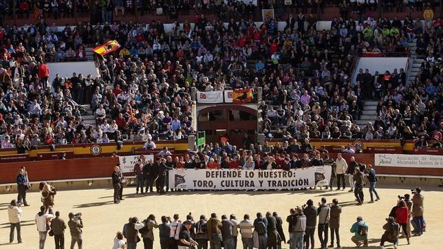 Los profesionales de la Fiesta de los toros apelan a la unidad del sector