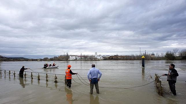 Así se regula el caudal de un río