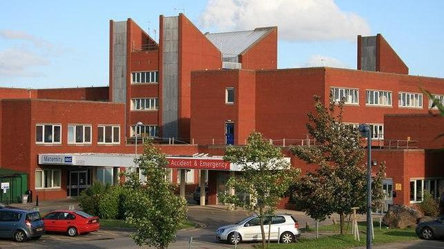 Once bebés y una madre mueren en un hospital inglés por error