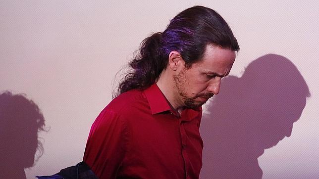 Iglesias a Montoro: «Quizá también debiera investigar otras cosas que le rodean»