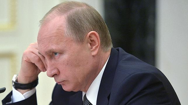 Putin advierte de que a Ucrania le quedan sólo dos días de gas ruso