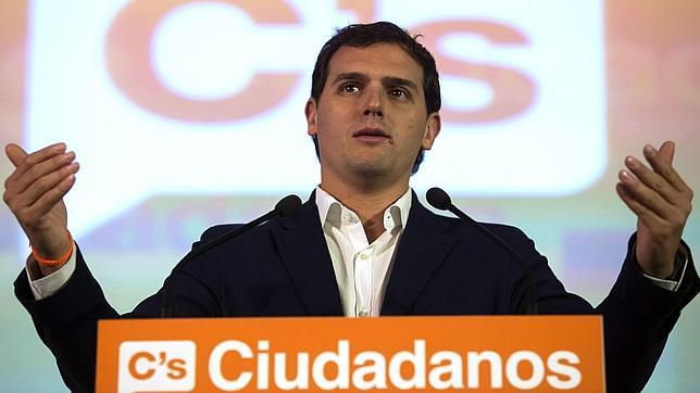 Ciudadanos crea un comité para fijar su política de pactos postelectorales