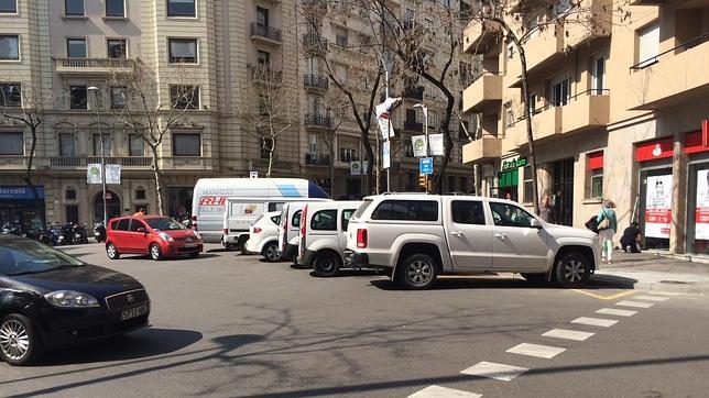 Madrid y Barcelona, las ciudades donde es más difícil aparcar en la calle