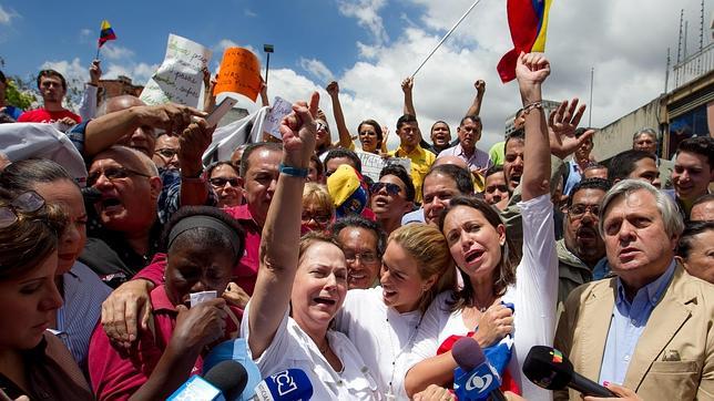 El Parlamento Europeo exige a Maduro que ponga fin a la persecución y represión de la oposición