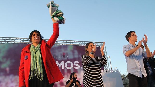 Podemos pide la «titularidad pública» de bienes como la Mezquita o la Giralda