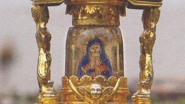 El robo de la pequeña Virgen del Cristal, posible móvil del crimen de Celanova