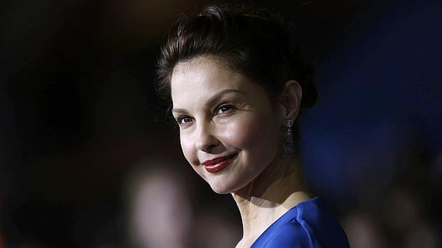 Ashley Judd recuerda su experiencia pasada de incesto y violencia sexual