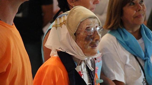 Emma Moronsini, la italiana de 91 años que recorrió 1.200 kilómetros a pie hasta la Basílica de Luján