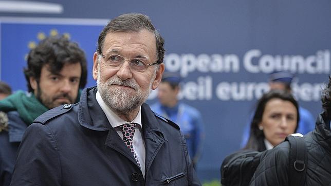 El presidente del Gobierno español, Mariano Rajoy, llega para participar en la segunda jornada de la cumbre de jefes de Estado y de Gobierno de la Unión Europea