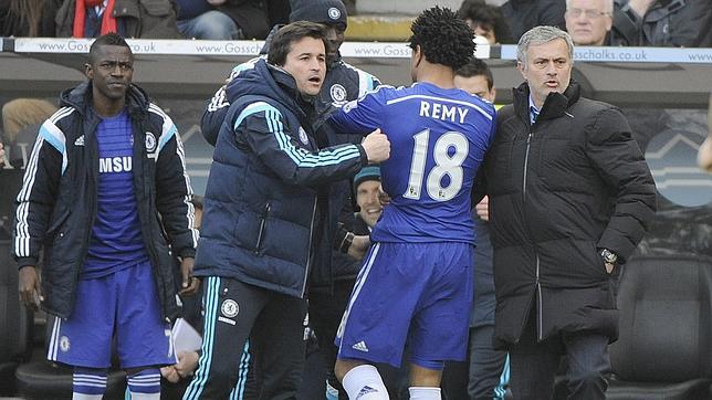 Remy le da media Premier al Chelsea