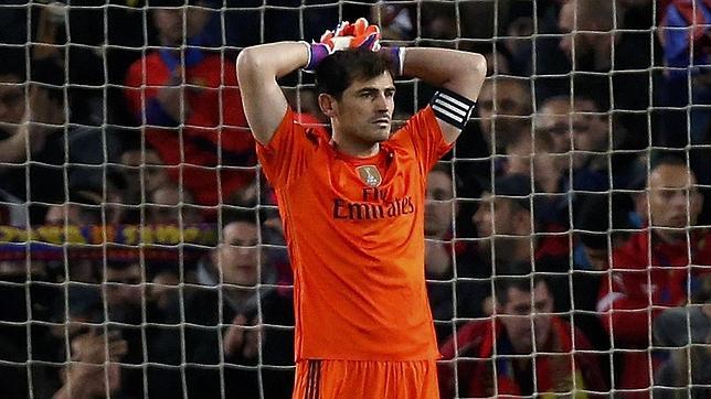 Casillas estuvo mal en el segundo gol de Luis Suárez