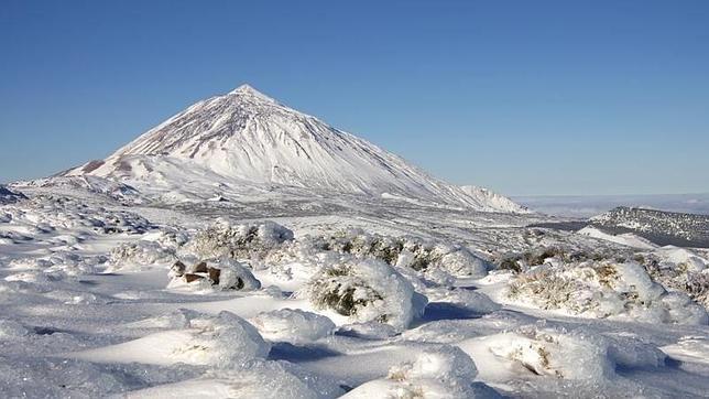 Cerrados los accesos al Teide por hielo y nieve