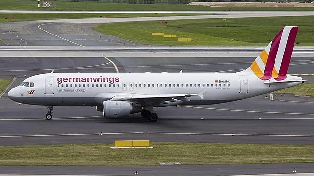 Airbus A320 de 'Germanwings' en la pista del aeropuerto de Duesseldorf