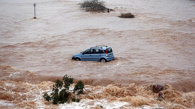 El temporal de lluvias deja ya dos muertos en Castellón