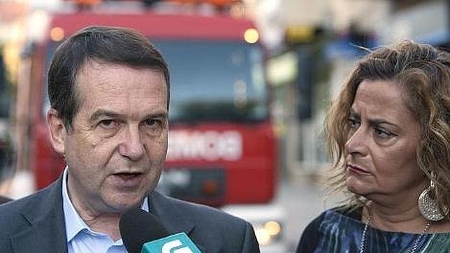 El PP insiste en reclamar un pleno extraordinario sobre el «enchufe» de una familiar de Silva