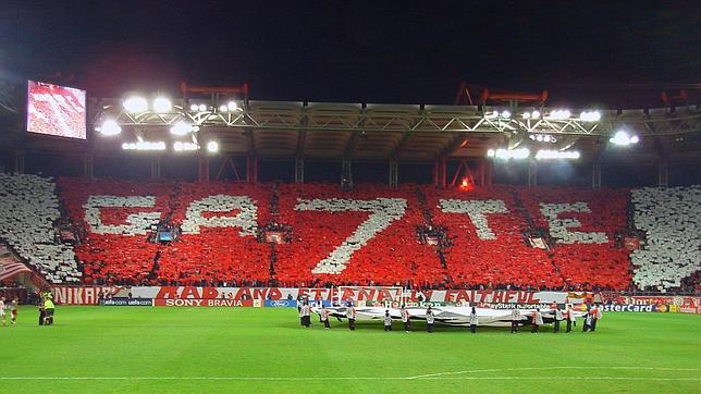 Los ultras del Olympiacos