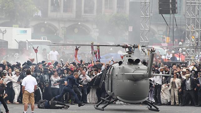 El escandaloso viaje del equipo de rodaje de la última película de James Bond