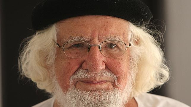 Ernesto Cardenal, dado de alta