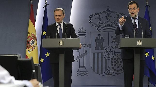 Rajoy admite que el PP debe corregir errores tras el desplome en Andalucía