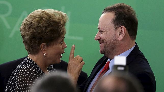 Rousseff quiere que Obama le garantice que dejará de ser espiada por la NSA