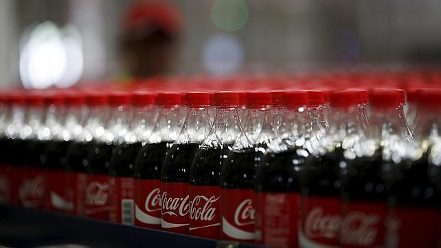 Una madre, a punto de perder la tutela de su hijo por pegarle al no beber una Coca-Cola