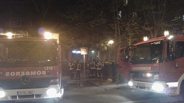 Muere un hombre al incendiarse su casa en Chamartín