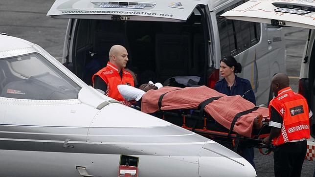 El portero Kodjovi Obilale fue alcanzado por las balas