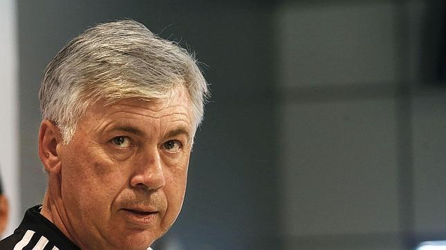 Ancelotti: «Me parece increíble que no haya pitado el penalti a Cristiano»