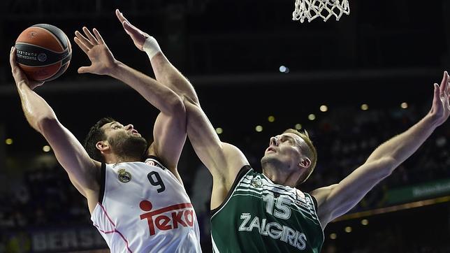 El Real Madrid se allana el camino hacia la Final Four