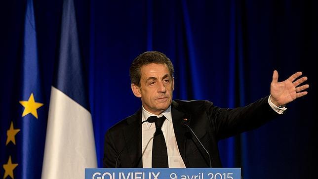 Sarkozy refunda su partido con otro nombre para «unificar» la derecha francesa