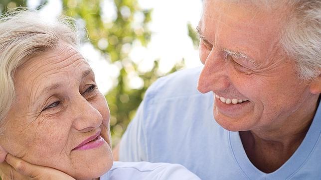 Alzheimer: Cena de gala para apoyar la figura de los cuidadores